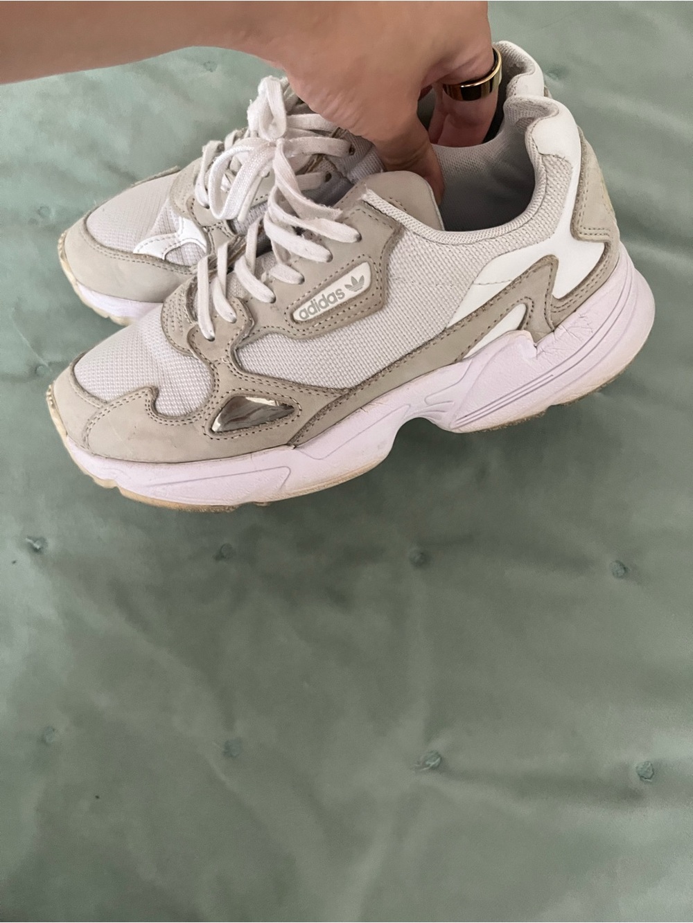 Adidas Women’s Falcons sneakers